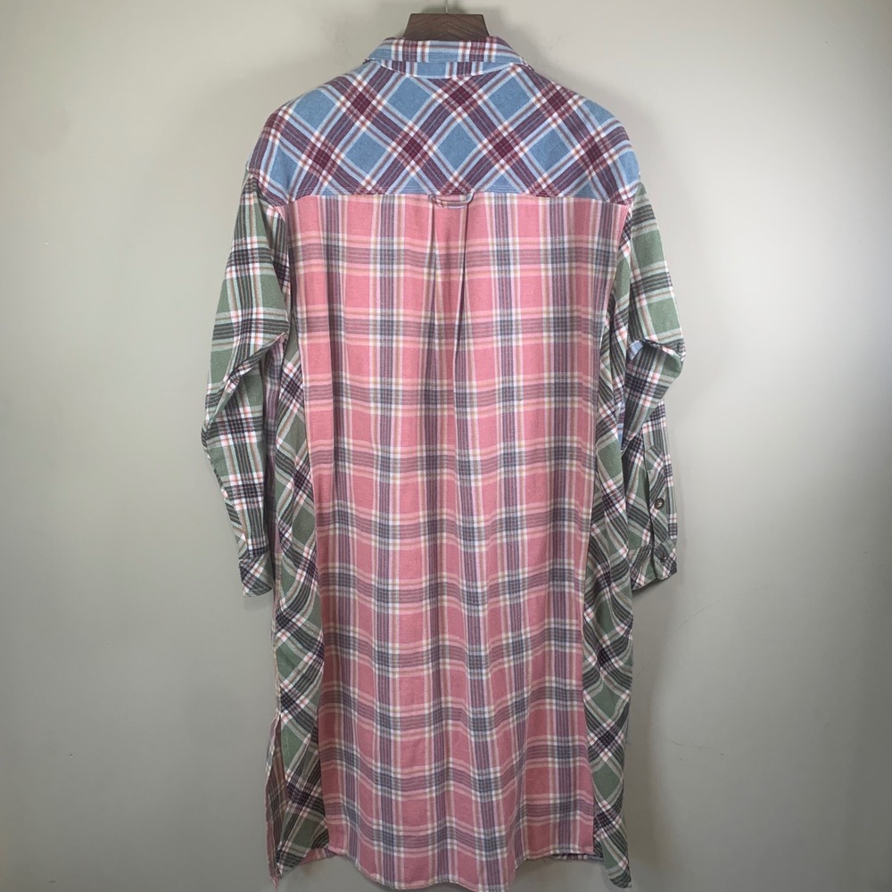 Oli and Hali Mixed Plaid Real World Duster Long Flannel Button Down Size Medium - Picture 2 of 11